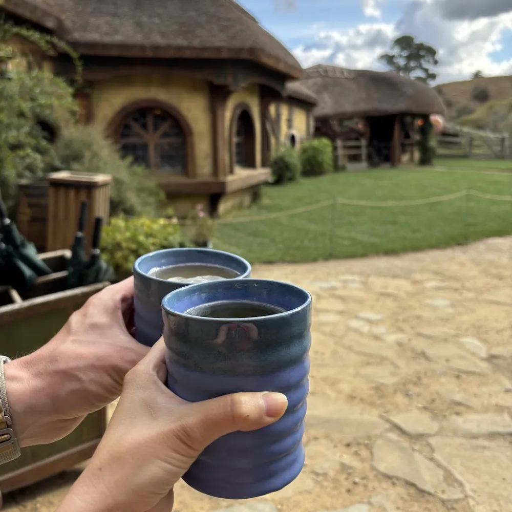 グリーン・ドラゴン・インのアップルサイダーとジンジャービール