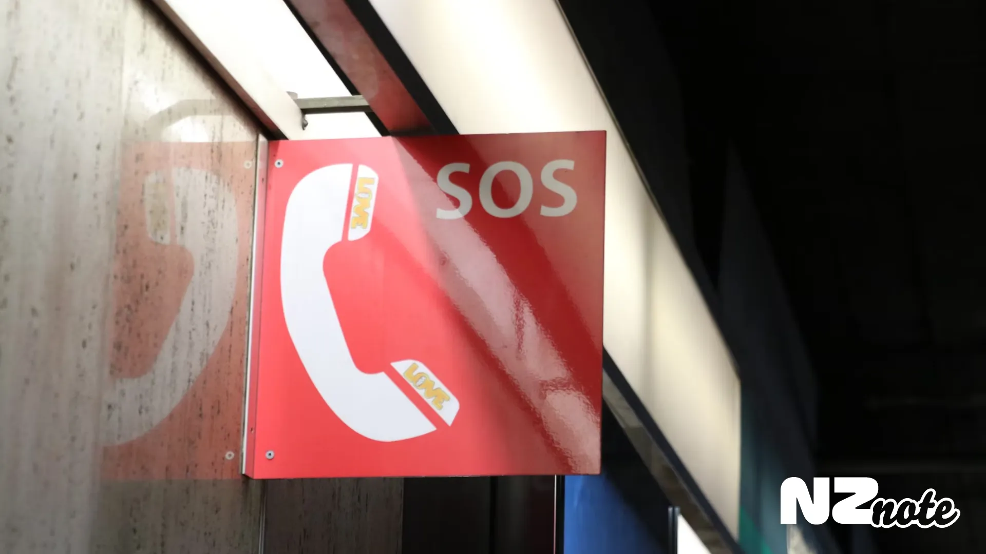 ニュージーランドの緊急連絡先まとめ！警察・救急車・消防の番号は？